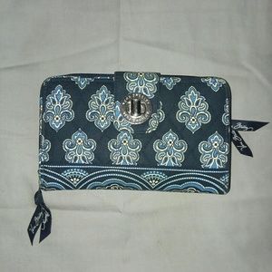 Vera Bradley wallet